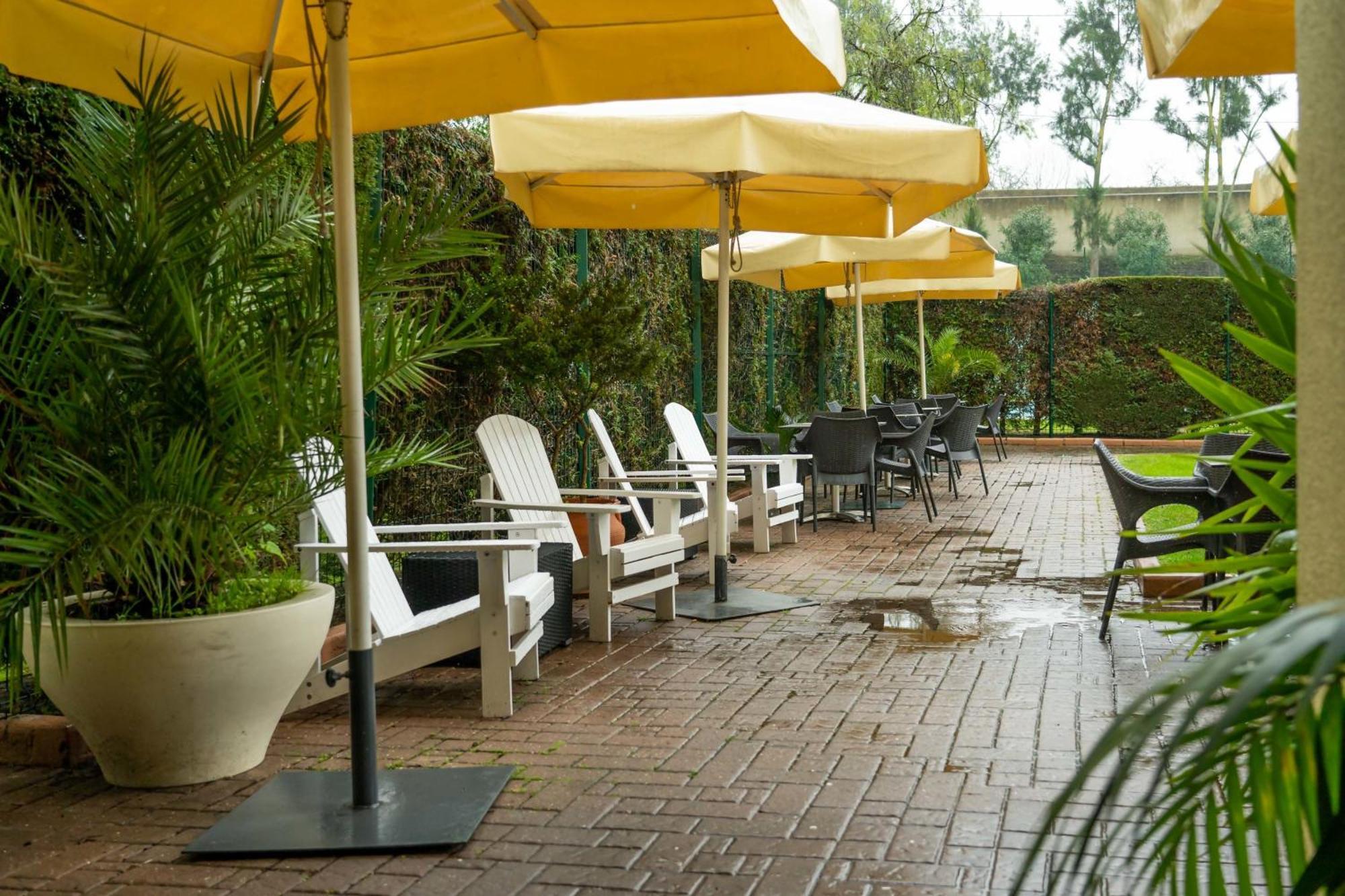 Apart T3 Com Piscina Tenis Ginasio E Parq Infant Lissabon Exterior foto